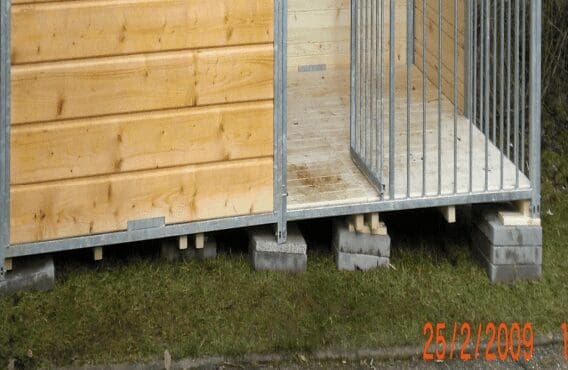 Schlechte Untergrundvorbereitung - Rasen